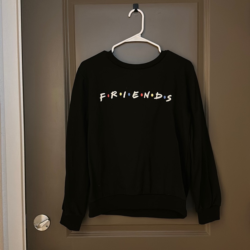 FRIENDS Black Sweater Size M